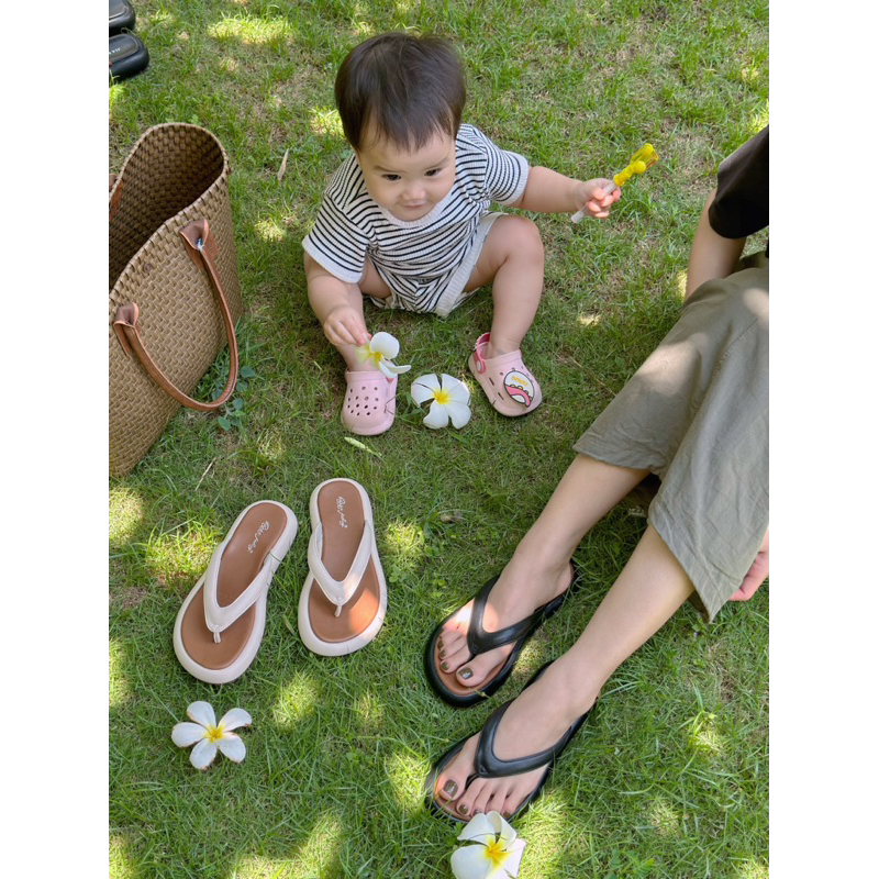 GL_A6_0273 dép xỏ ngón