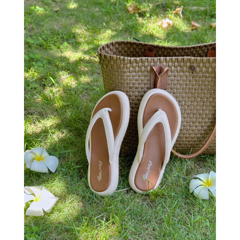 GL_A6_0273 dép xỏ ngón