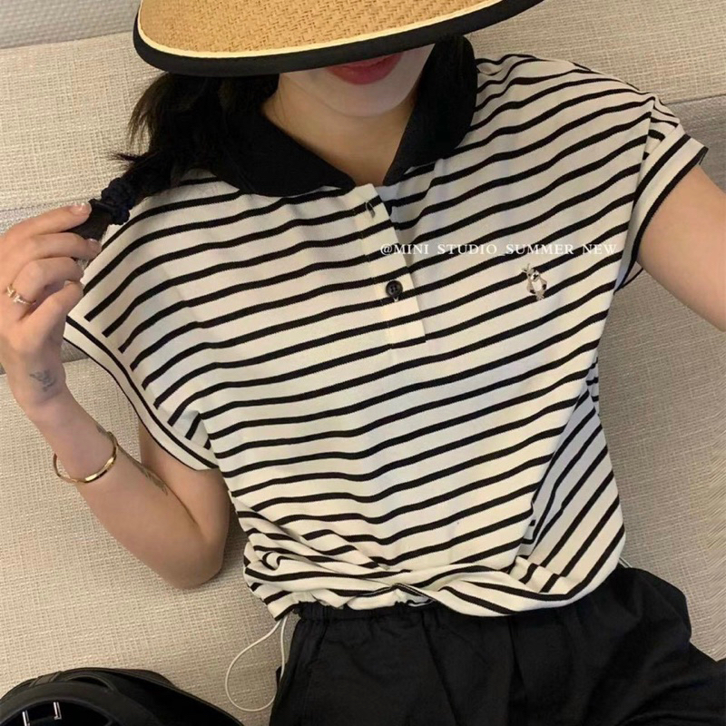 Áo polo cổ sen tay hến thêu thỏ tag MINI qc