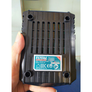 Sạc Pin Lithium 20V TOTAL TFCLI2001 (Chính Hãng )