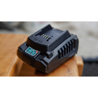 Sạc Pin Lithium 20V TOTAL TFCLI2001 (Chính Hãng )