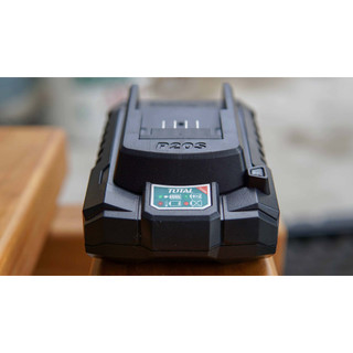Sạc Pin Lithium 20V TOTAL TFCLI2001 (Chính Hãng )