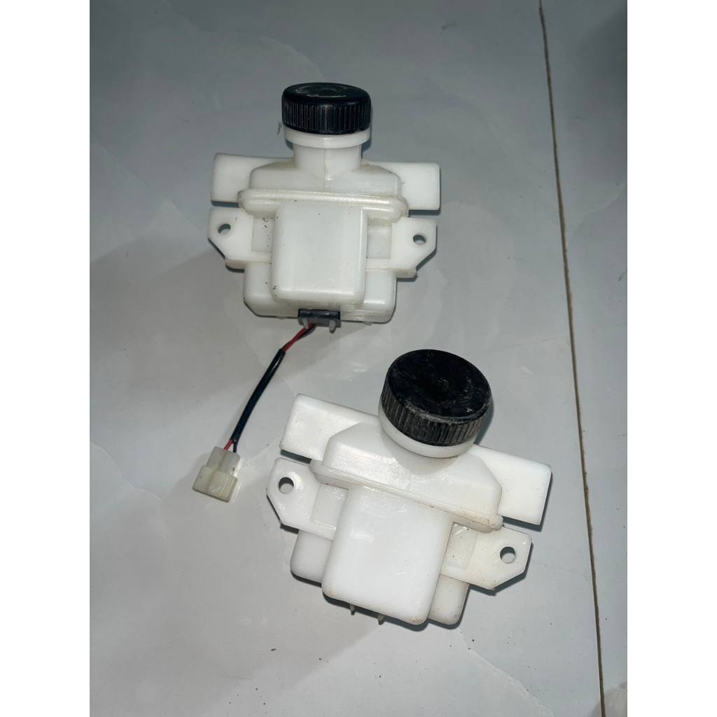 Bình dầu phanh kiểu 1 lắp xe 3.5 đến 6 tấn