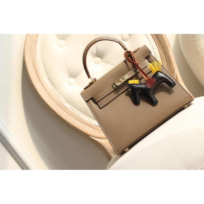 Túi xách nữ HM kelly da thật 100% sang chảnh dã man -3 màu chuẩn xịn kèm ngựa, khăn..