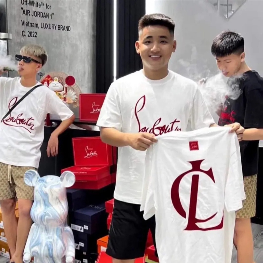 Áo Thun LC Nam Nữ Hai Màu Đen Trắng Siêu Cấp Chất Liệu Cotton Co Dãn Form Unisex Siêu Đẹp Hot 2023 | BigBuy360 - bigbuy360.vn