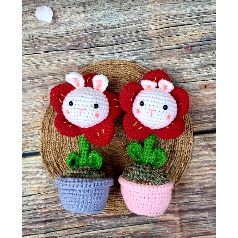 Chậu hoa thỏ len màu đỏ đáng yêu +hàng sẵn tại TPHCM