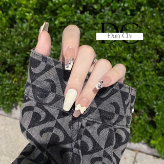 Nailbox móng úp thiết kế sẵn mẫu trắng sữa mix thạch đính nơ - đá