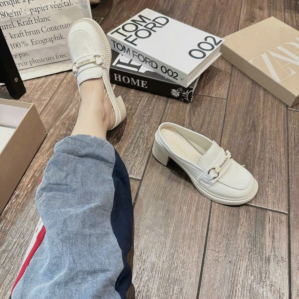 GIÀY CAO GÓT NỮ SỤC ĐẾ THÔ DA BÓNG ĐÍNH LOGO SIÊU SANG CHẢNH