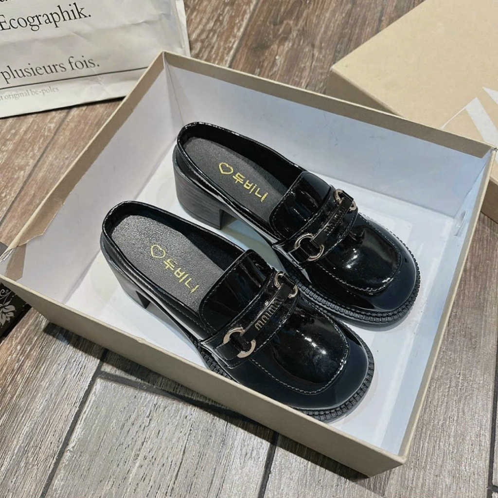 GIÀY CAO GÓT NỮ SỤC ĐẾ THÔ DA BÓNG ĐÍNH LOGO SIÊU SANG CHẢNH