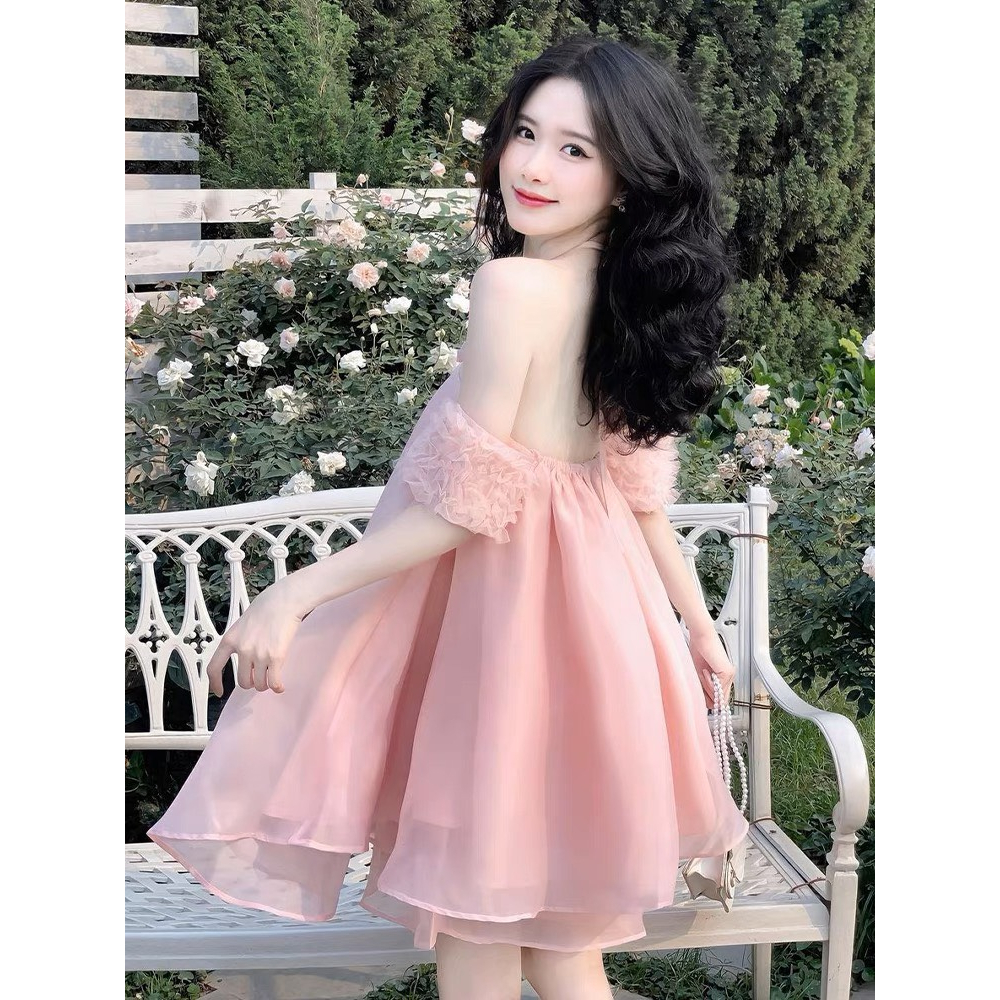 Váy tiểu thư trễ vai 2 lớp kiểu hàn, Đầm voan tơ cổ yếm màu hồng quảng châu form đẹp dễ thương | BigBuy360 - bigbuy360.vn