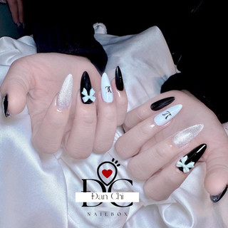Nailbox móng úp thiết kế sẵn mẫu trắng đen nơ