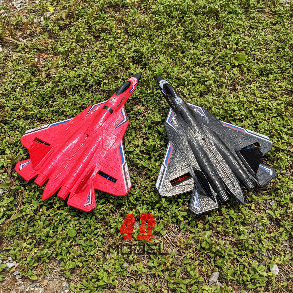 Máy Bay Điều Khiển 2 kênh Su57. Kích thước 44*33*12cm. Pin bay 15p. Điều khiển 300m. Rơi nước thoải mái