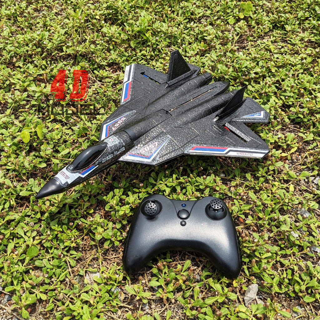 Máy Bay Điều Khiển 2 kênh Su57. Kích thước 44*33*12cm. Pin bay 15p. Điều khiển 300m. Rơi nước thoải mái