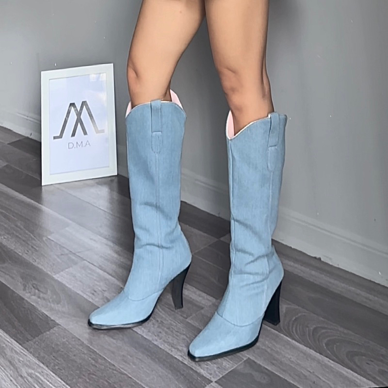 Giày Boot cao cổ jeans cao bồi mũi nhọn đế 8cm demin