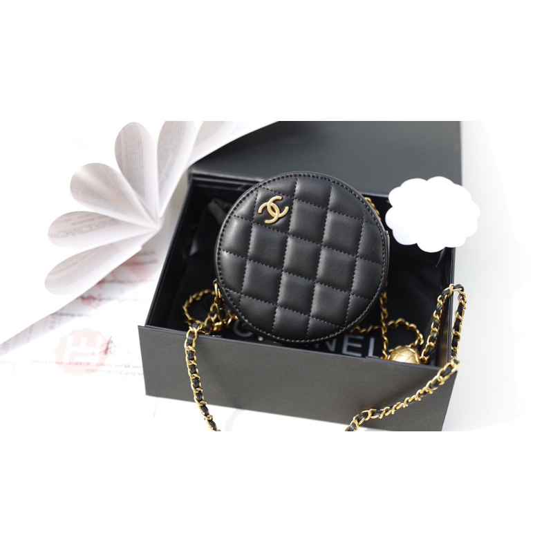 Túi đeo chéo Xaleo mini dây quả cầu fullbox nam châm size 13 chần trám đen tag vàng W166-13