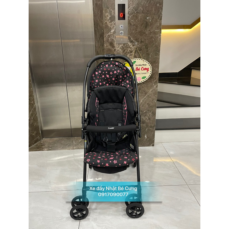 Xe đẩy combi mechacal first siêu gọn nhẹ màu đen