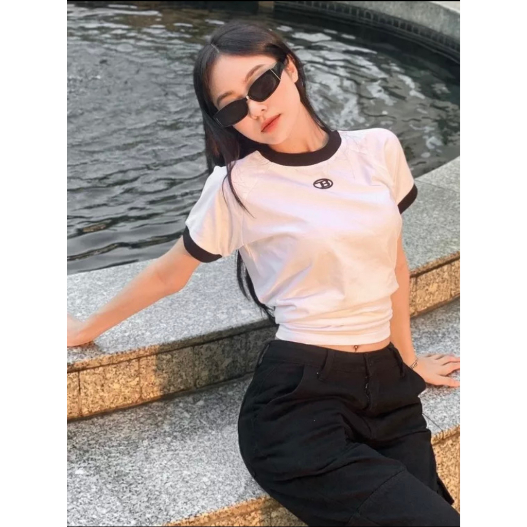 Áo Thun Baby Tee Chữ B Co Giãn Viền Phối Màu Năng Dộng