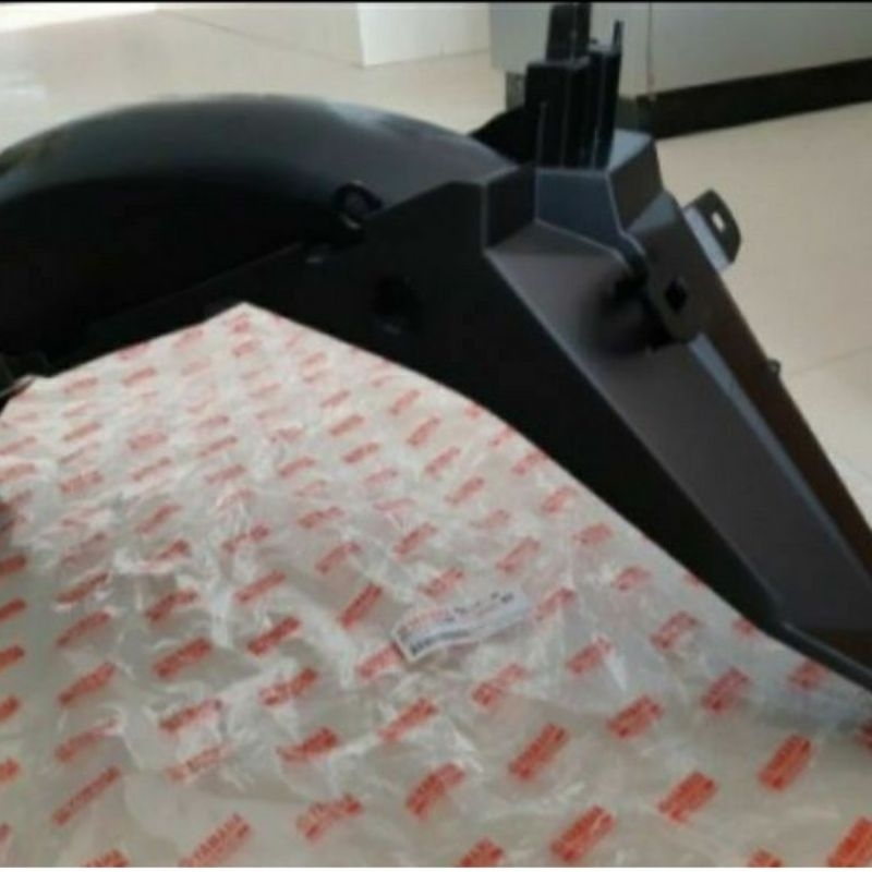 Đuôi dè xe Sirius 50 và 110cc chính hãng zin xịn sò