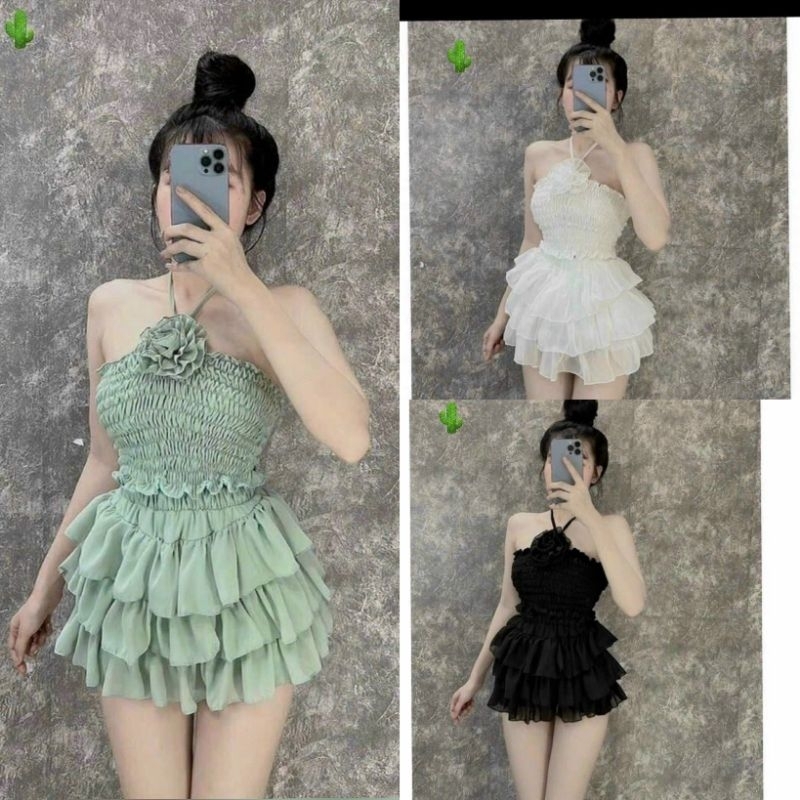 Set Áo Kiểu Cổ Yếm Đính Hoa Kèm Váy Tầng