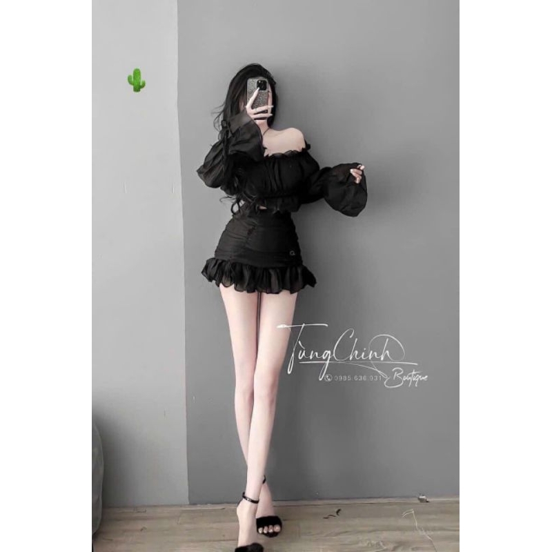 Set Áo Trễ Vai Tay Dài Kèm Chân Váy Phối Bèo