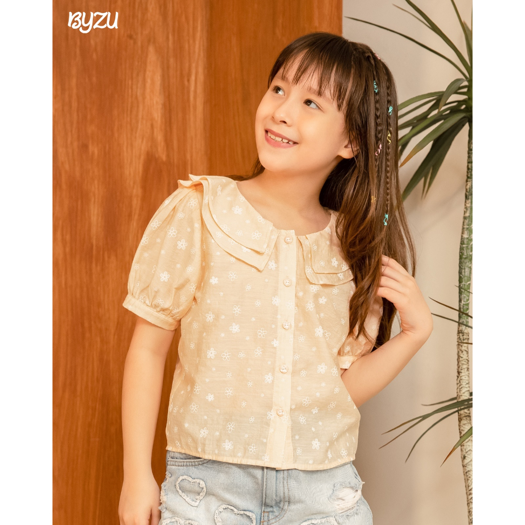 Áo Sơ Mi Bé Gái BYZU Kiểu Tay Lỡ Cổ Lá Sen Vải Cotton Hoa Nhí Màu Pastel AKH2203
