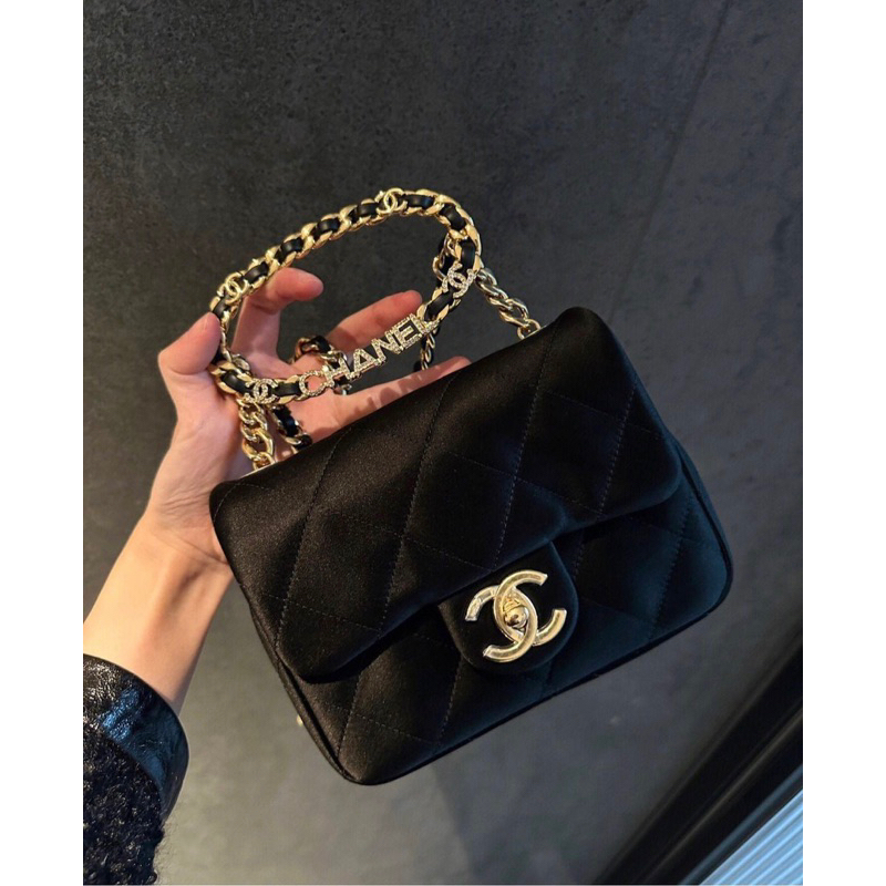 Túi Xaleo quai logo kim loại fullbox nam châm nguyên seal 2 lớp 1 mẫu : Đen khoá vàng size 18cm W165-18