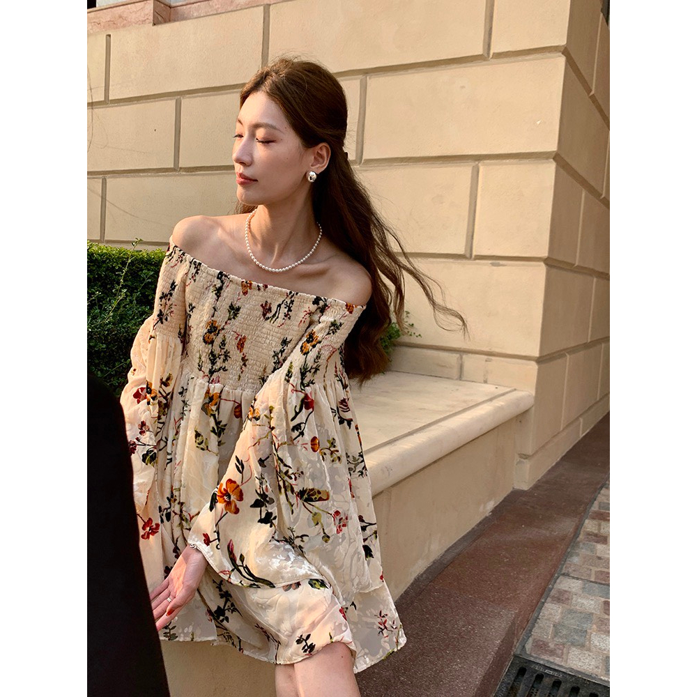 ĐẦM BẸT VAI BO CHUN NGỰC TAY PHỒNG ỐNG LOE (TH)