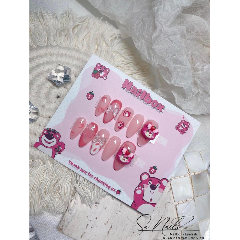 Nail box gấu dâu thiết kế giá rẻ siêu xinh
