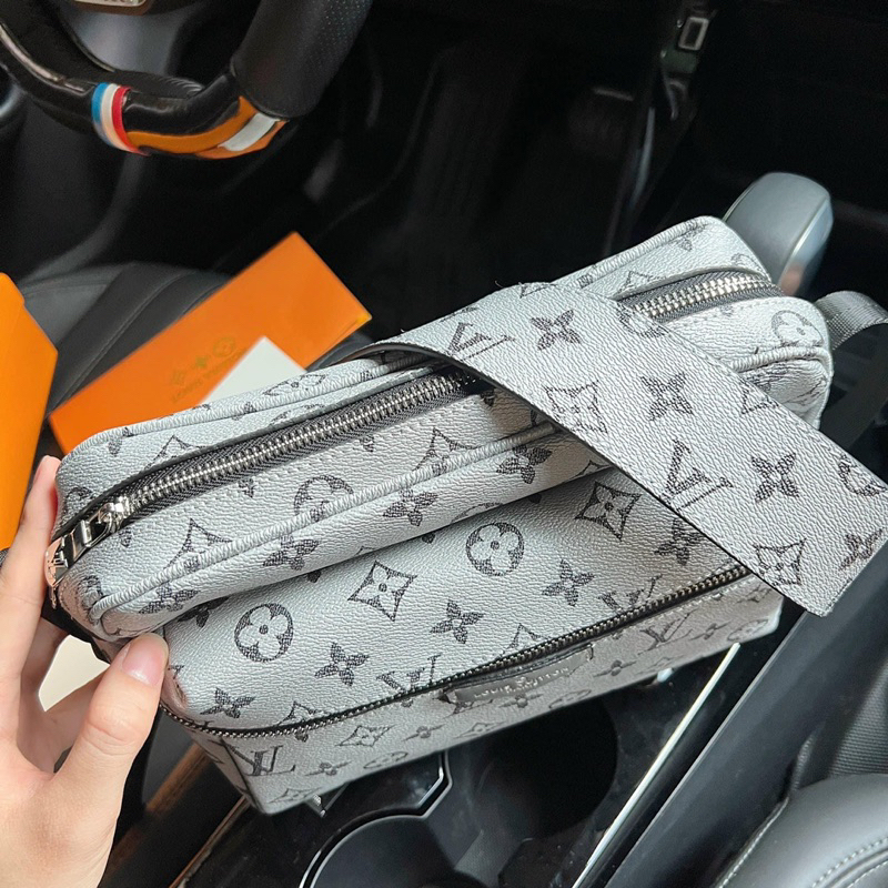 Túi xách nam đeo chéo