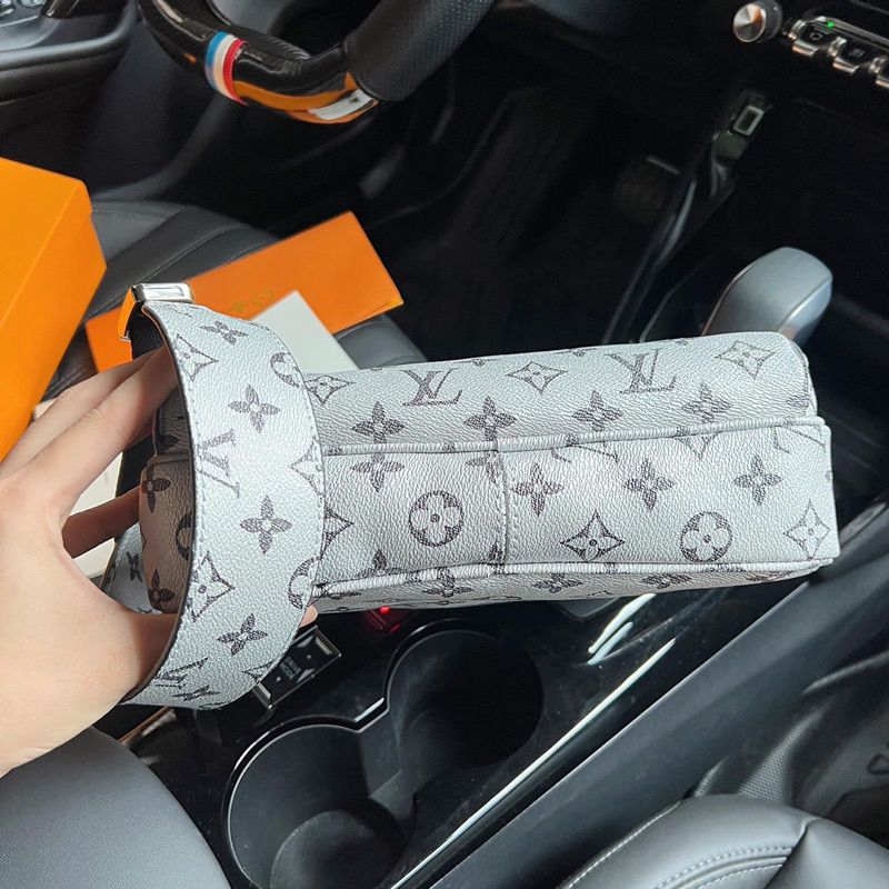 Túi xách nam đeo chéo