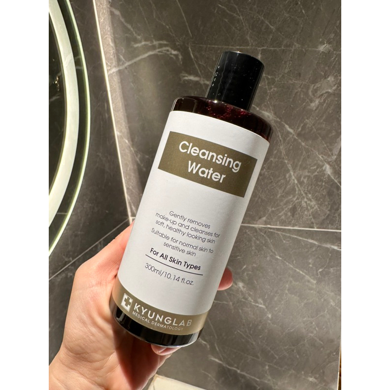 Nước Tẩy Trang ,Nước Tẩy Trang Kyunglab Cleansing Water 300ml , Làm Sạch Sâu , Loại Bỏ Bụi Bẩn ,Giúp Da Mềm Mịn