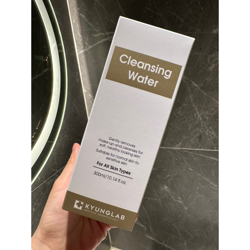 Nước Tẩy Trang ,Nước Tẩy Trang Kyunglab Cleansing Water 300ml , Làm Sạch Sâu , Loại Bỏ Bụi Bẩn ,Giúp Da Mềm Mịn