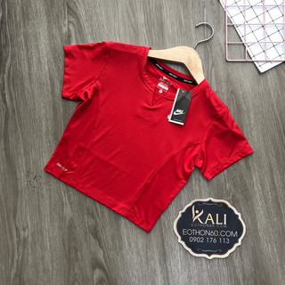 ÁO CROPTOP CỔ XẺ