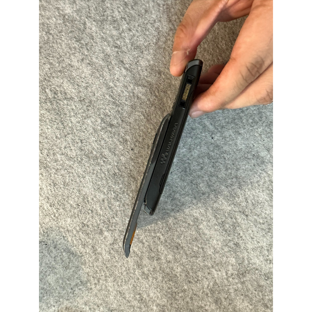 Điện thoại Sony Ericsson W595i Walkman Chính hãng