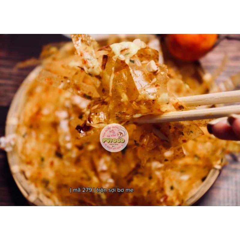 Bánh Tráng Trộn Sợi Bơ Me Kèm Đũa