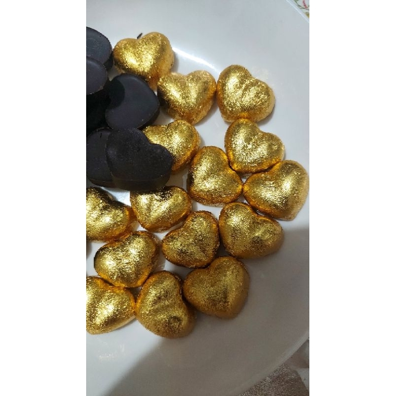 Socola 12 viên trái tim hoặc nhiều màu, nguyên chất dùng làm quà cưới, quà kỷ niệm, sinh nhật , liên hoan