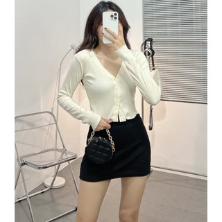 Áo nút cuốn biên TD