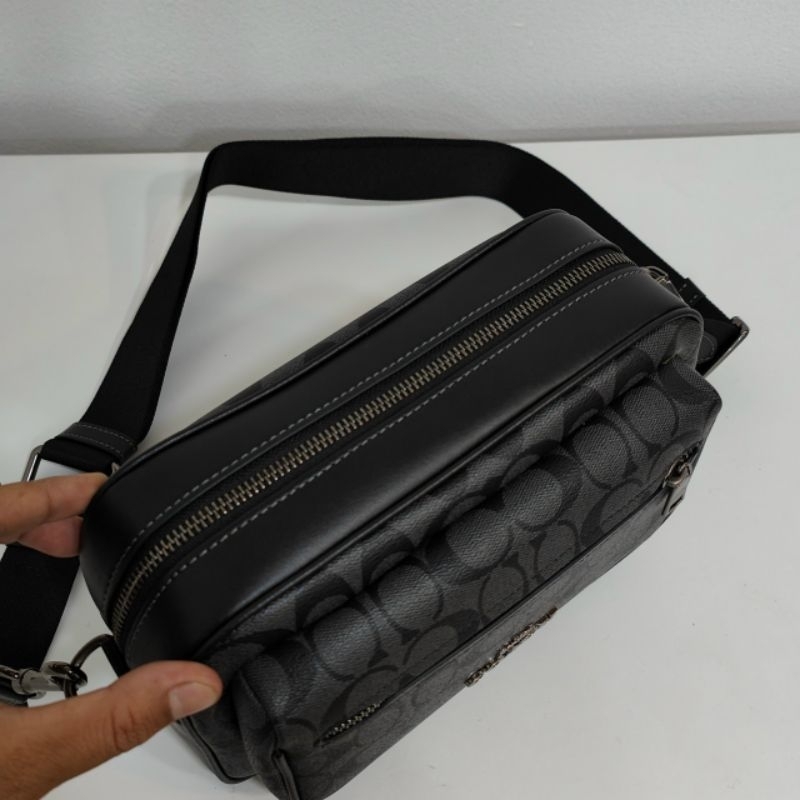 🌈 Coach | Messenger & Shoulder Bags Thiết kế trẻ trung, năng động