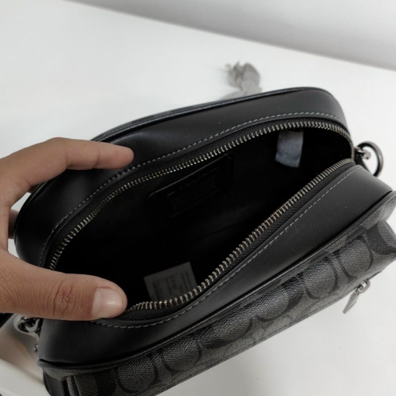 🌈 Coach | Messenger & Shoulder Bags Thiết kế trẻ trung, năng động