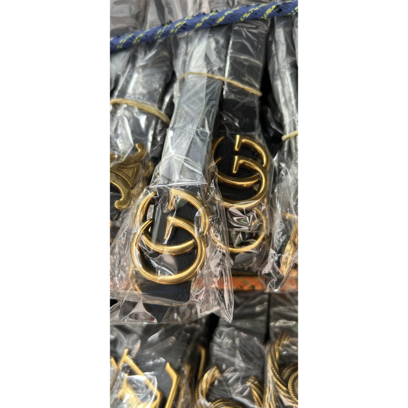 Thắt lưng cho bé trai