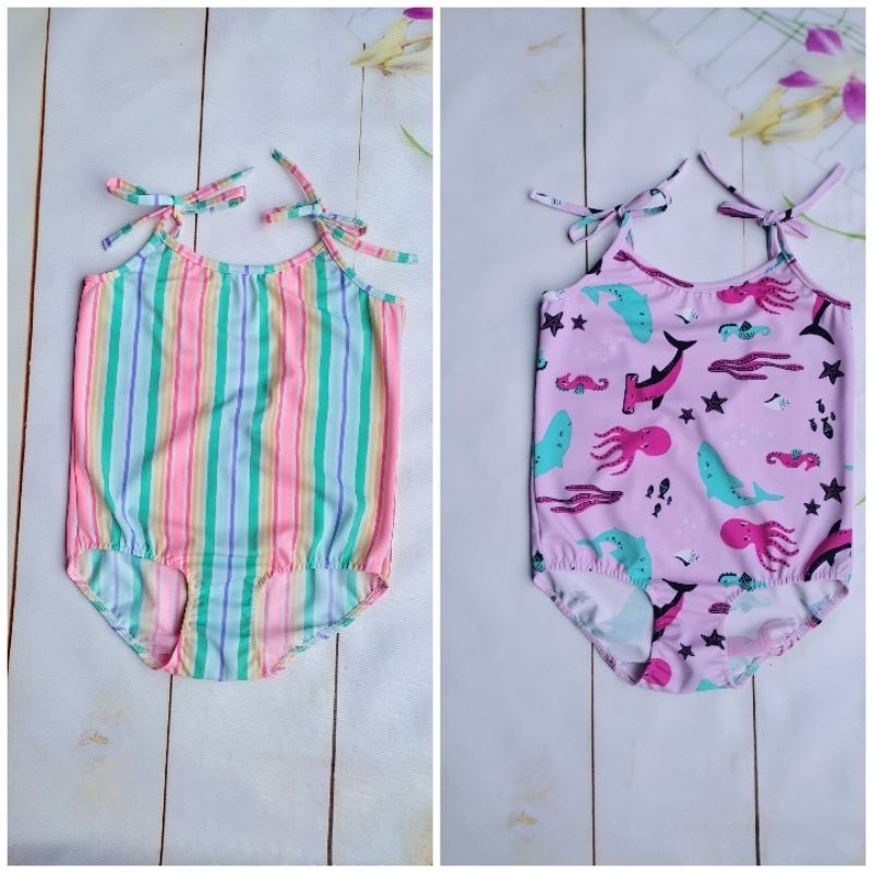 Bikini liền mảnh