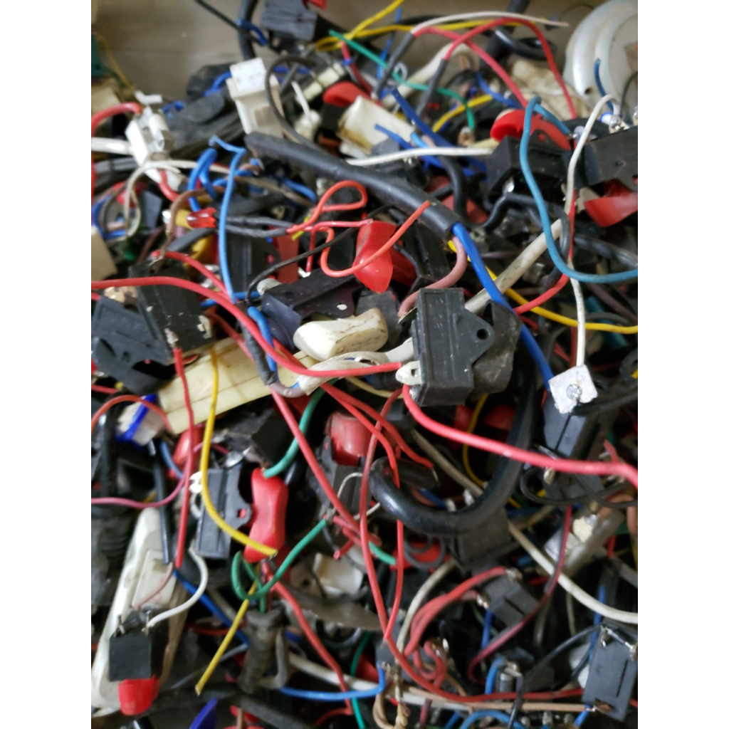 Công tắc máy sấy tóc tháo dỡ máy