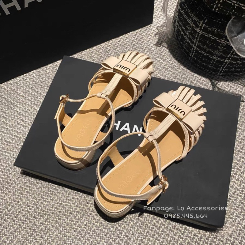 Sandanl MM lên chân siêu xinh