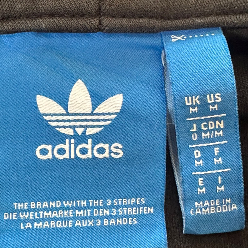 Áo hoodie Adidas