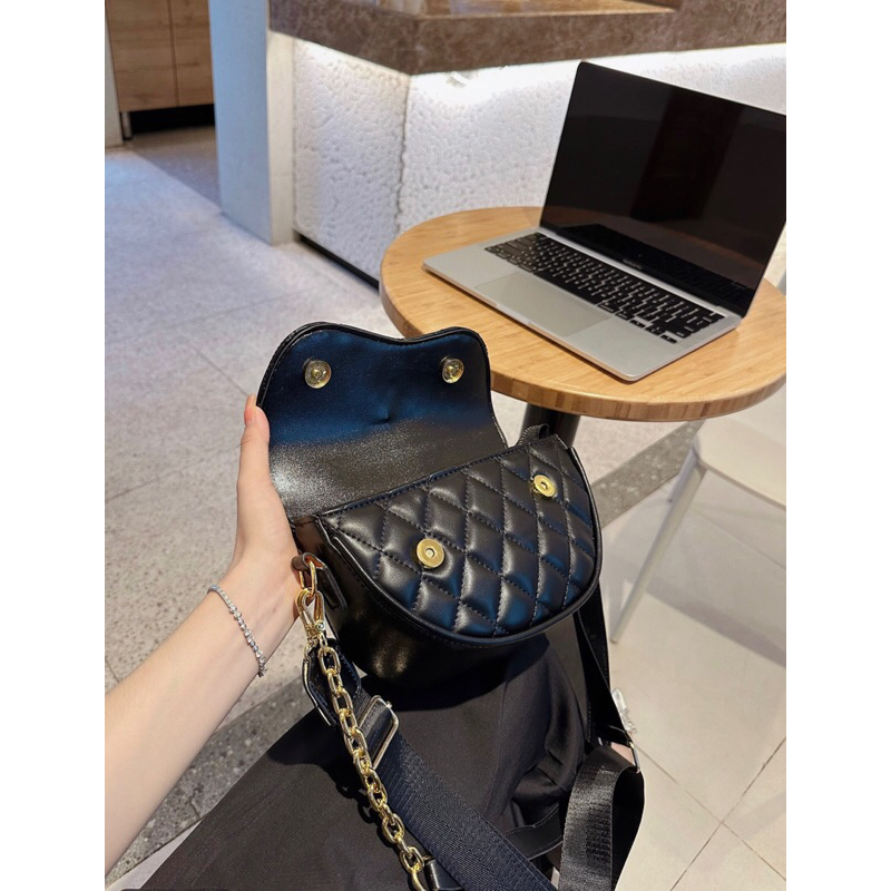 Túi bao tử Y S L da mền bản 2 dây