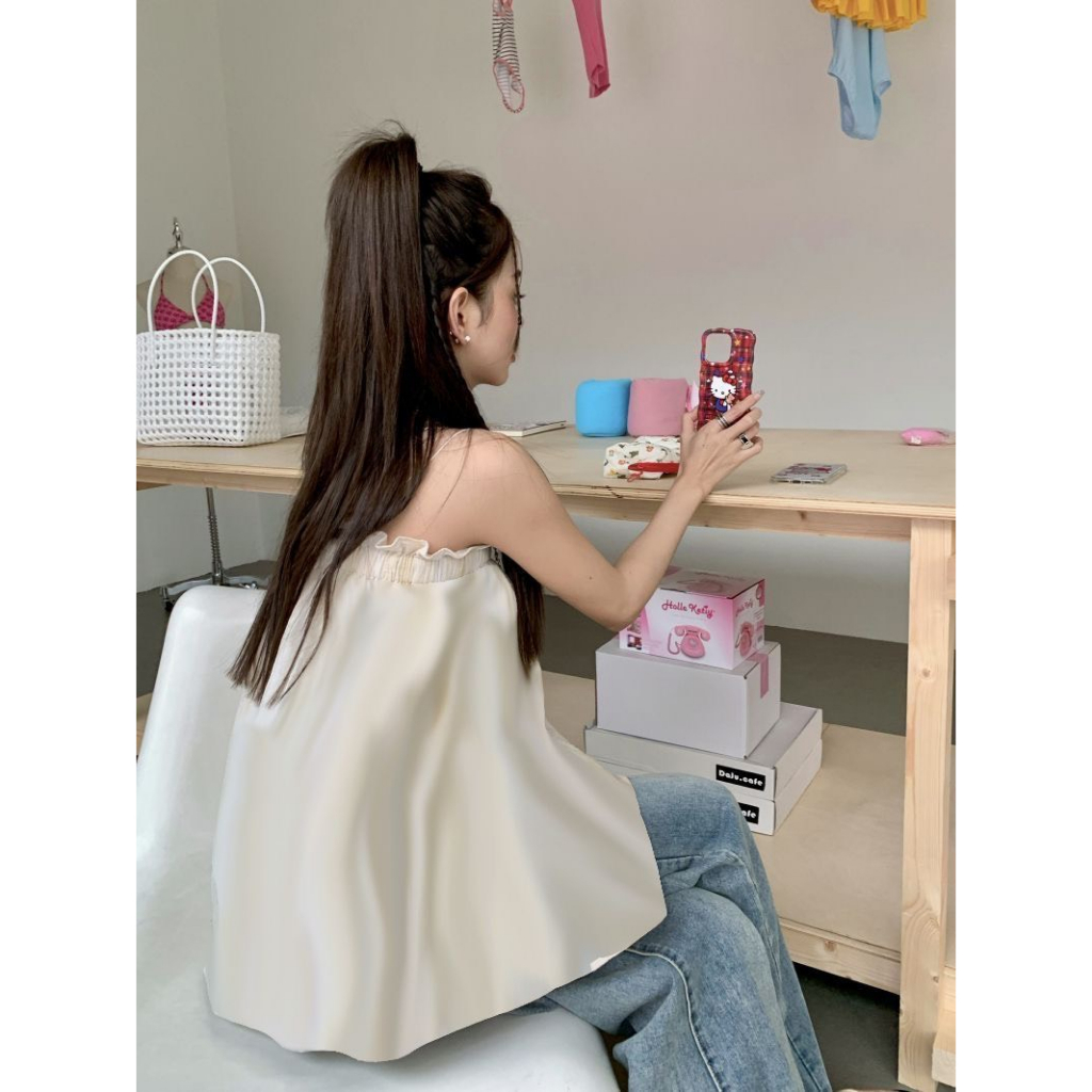 Áo 2 Dây From Rộng Phối Bèo Ngực Siêu Xinh, Kiểu Dáng Đơn Giản Dễ Phối Đồ Phù Hợp Đi Chơi Hàng Qccc Nanganhchuyensi