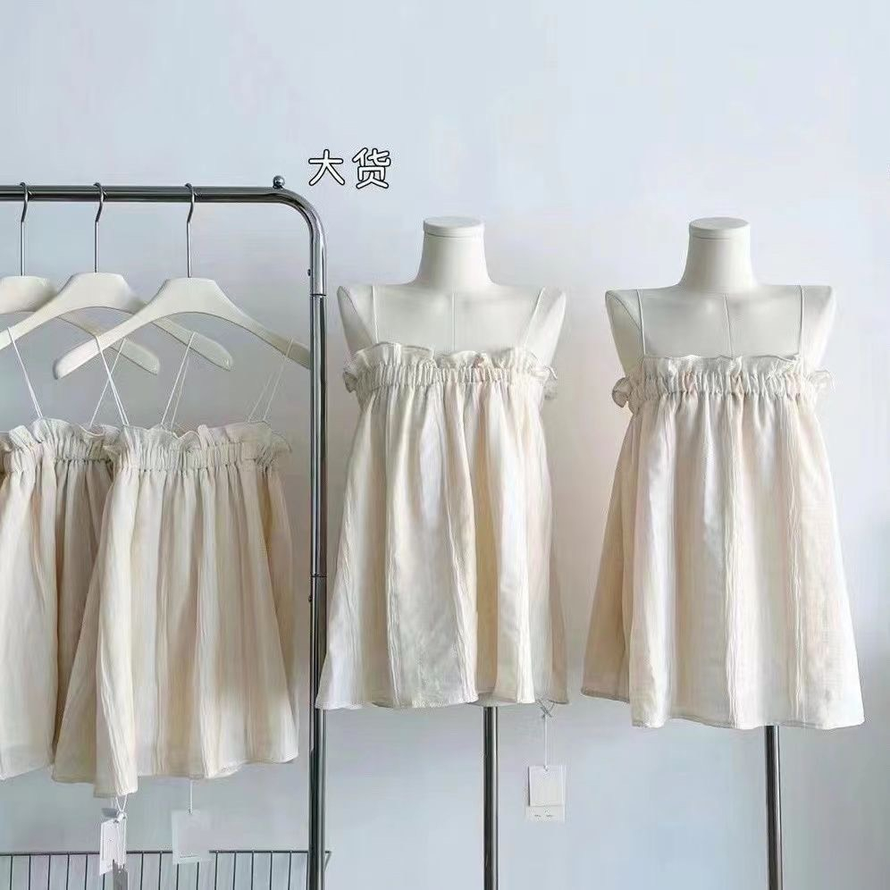 Áo 2 Dây From Rộng Phối Bèo Ngực Siêu Xinh, Kiểu Dáng Đơn Giản Dễ Phối Đồ Phù Hợp Đi Chơi Hàng Qccc Nanganhchuyensi