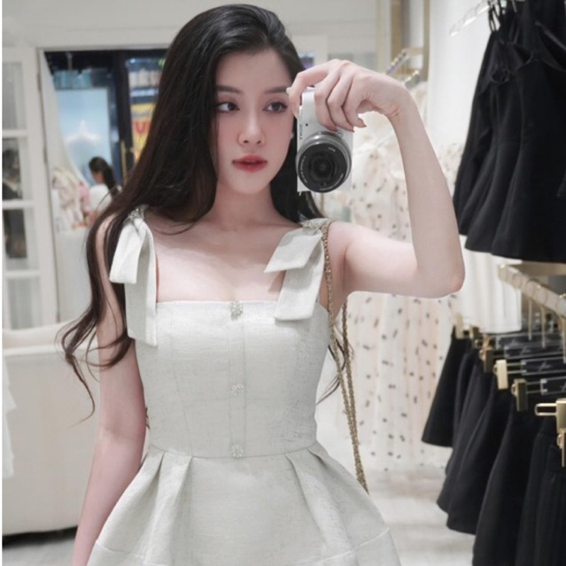 Váy nữ váy dự tiệc váy đi chơi váy đi biển đầm dáng ngắn vải gấm đính đá hai dây hàng loại 1 shop HK Design