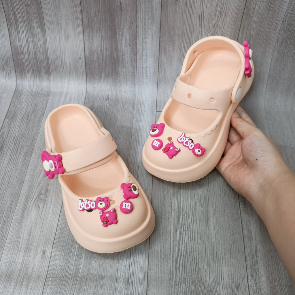 Dép gấu dâu cho bé, suc bé gái có họa dễ thương xinh xắn đi nhẹ êm SU10 hàng đẹp