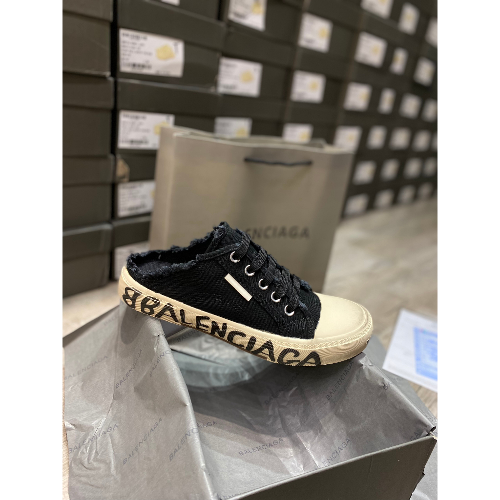 Giày thế thao đạp gót BALENCIAGA đen canvas họa tiết chữ đế cao cấp, Sục BALENCIAGA màu đen có chữ đế